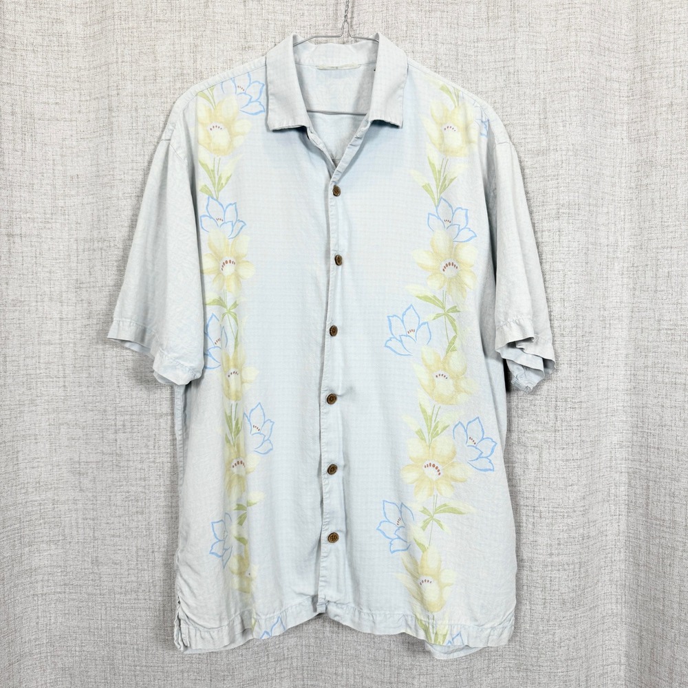 Tommy Bahama Silk Camp Shirt L Light Blue Floral Tropical Resort Beach Coastal